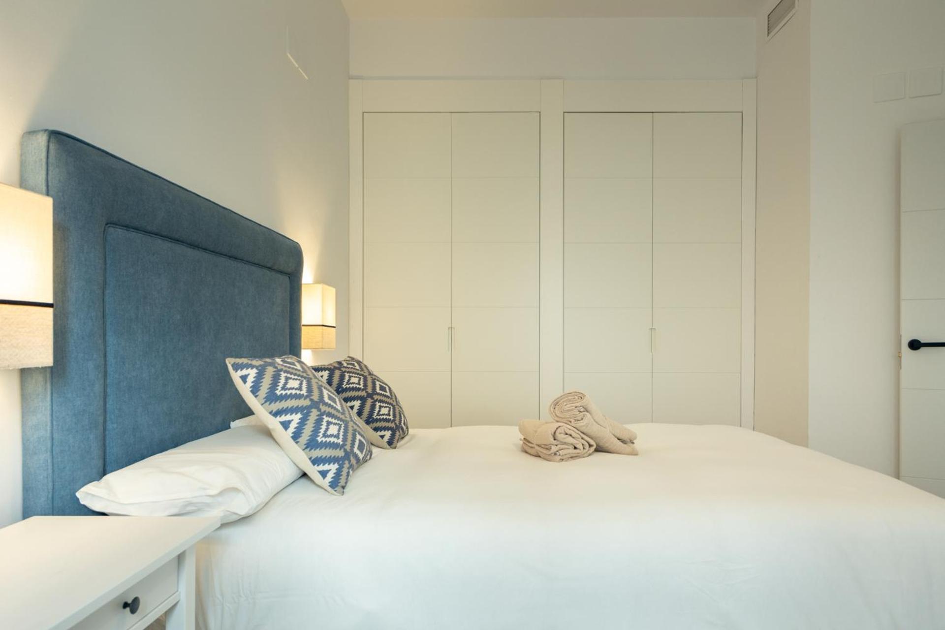 Charming 2 Bedrooms Apartment With Free Parking At Plaza Alameda By Ocityzen Appartement *